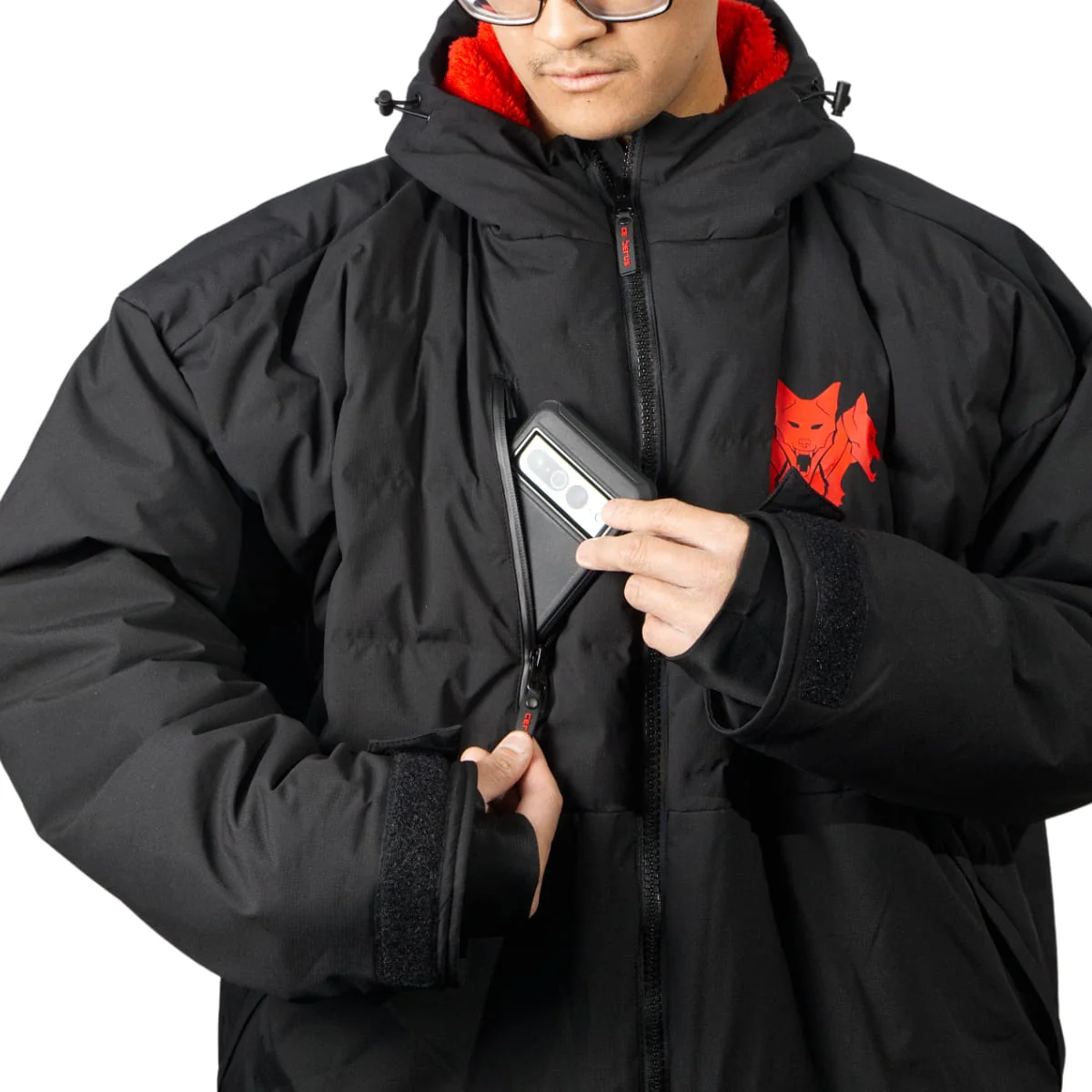Strongman Changing Robe - Image 3
